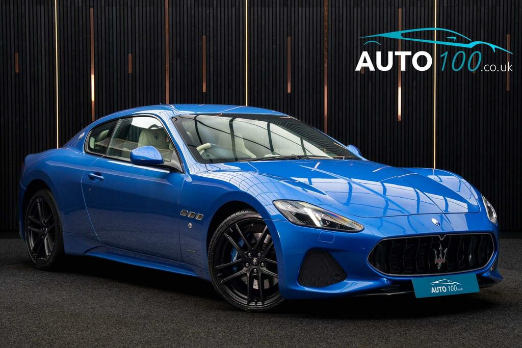 Compare Maserati GranTurismo Sport RA18XLW Blue