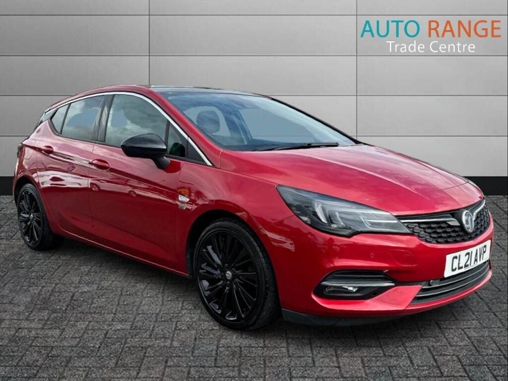 Compare Vauxhall Astra Hatchback 1.5 Turbo D Griffin Edition Euro 6 Ss CL21AVP Red