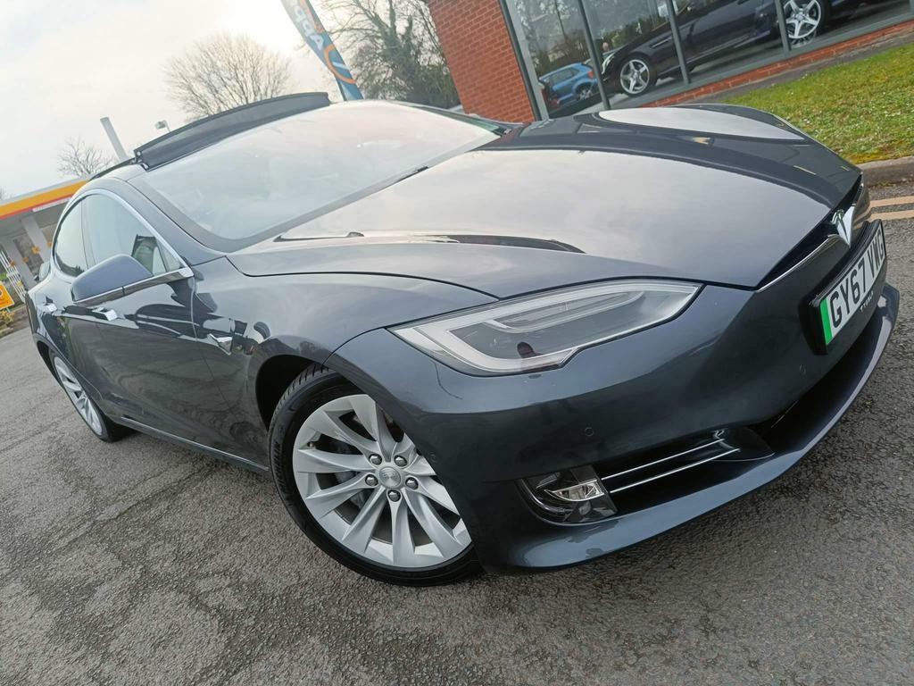 Compare Tesla Model S 75D Dual Motor 4Wd GY67VWG Grey