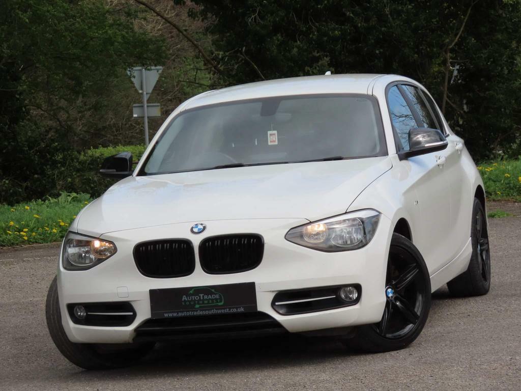 Compare BMW 1 Series 2.0 120D Sport Euro 5 Ss  White
