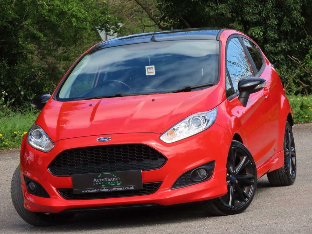 Compare Ford Fiesta 1.0T Ecoboost Zetec S Euro 6 Ss  Red