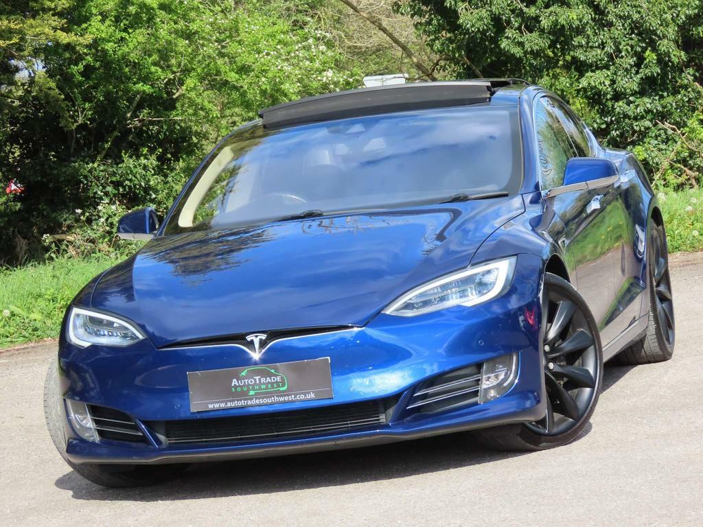 Compare Tesla Model S 75D Dual Motor 4Wd  Blue