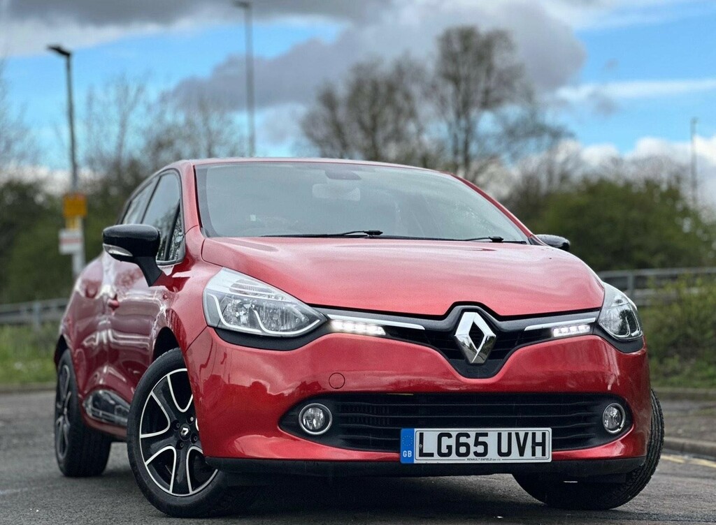 Compare Renault Clio 1.5 Dci Dynamique Nav Euro 6 Ss LG65UVH Red