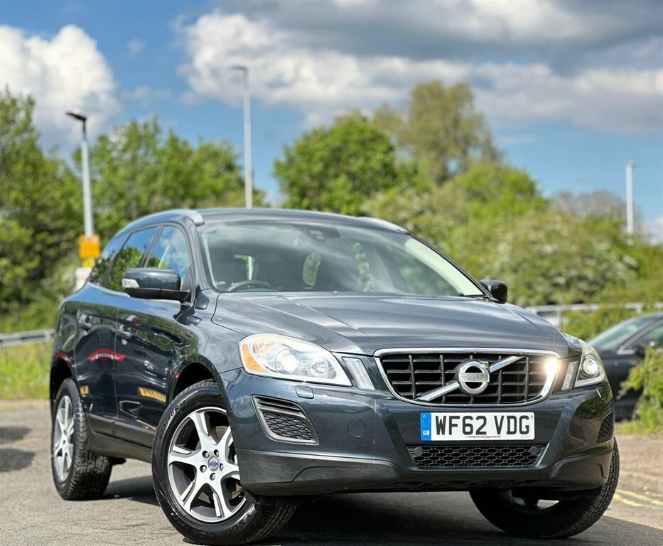 Compare Volvo XC60 2.0 D4 Se Lux Geartronic Euro 5 WF62VDG Grey