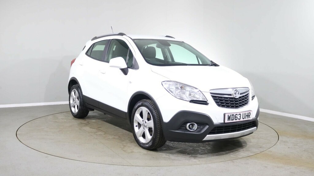 Compare Vauxhall Mokka Exclusiv Ss WD63UHR White