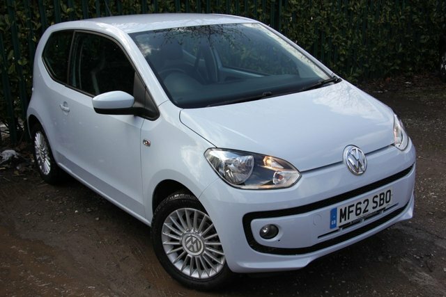 Compare Volkswagen Up 1.0 High Up 74 Bhp MF62SBO Blue