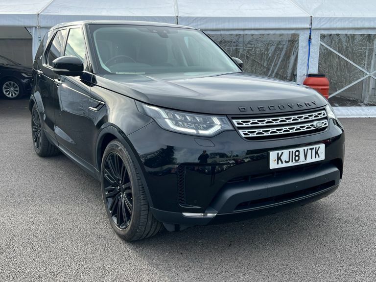 Compare Land Rover Discovery 3.0 Td6 Hse Luxury KJ18VTK Black
