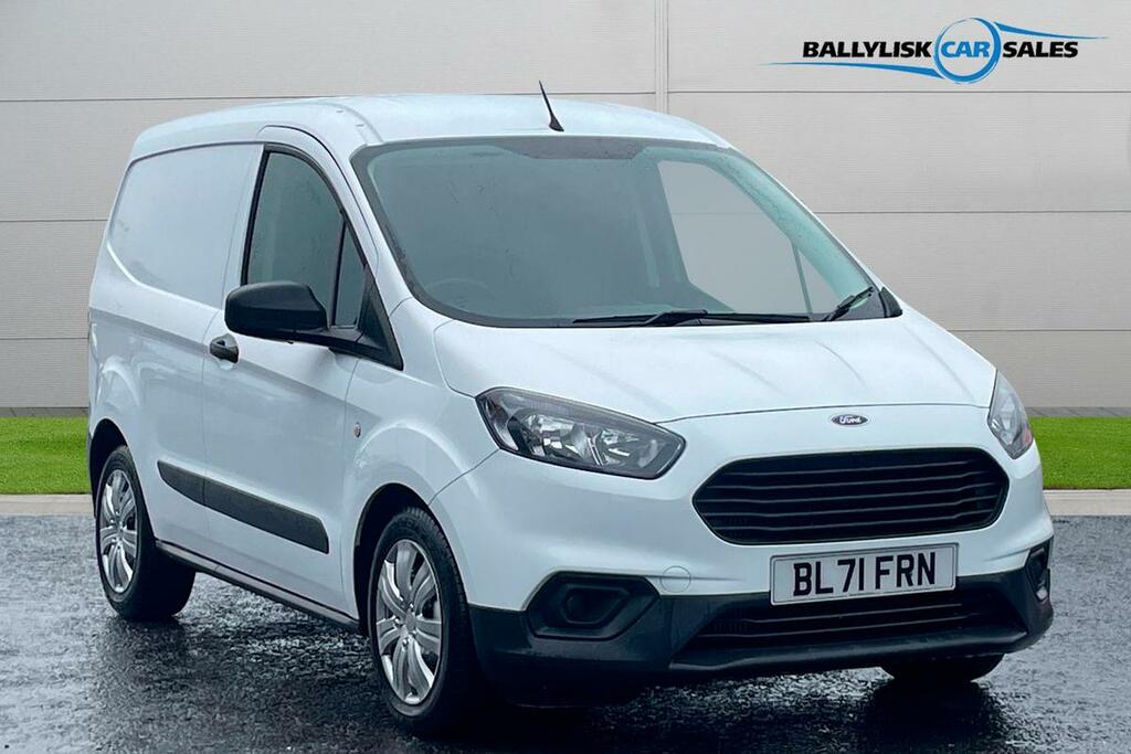 Compare Ford Transit Custom 1.0 Leader In White With Only 15K BL71FRN White