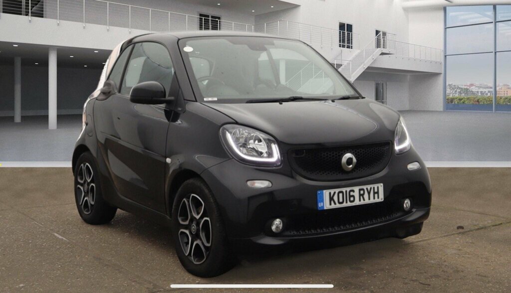 Compare Smart Fortwo Coupe Coupe 2016 16 KO16RYH 