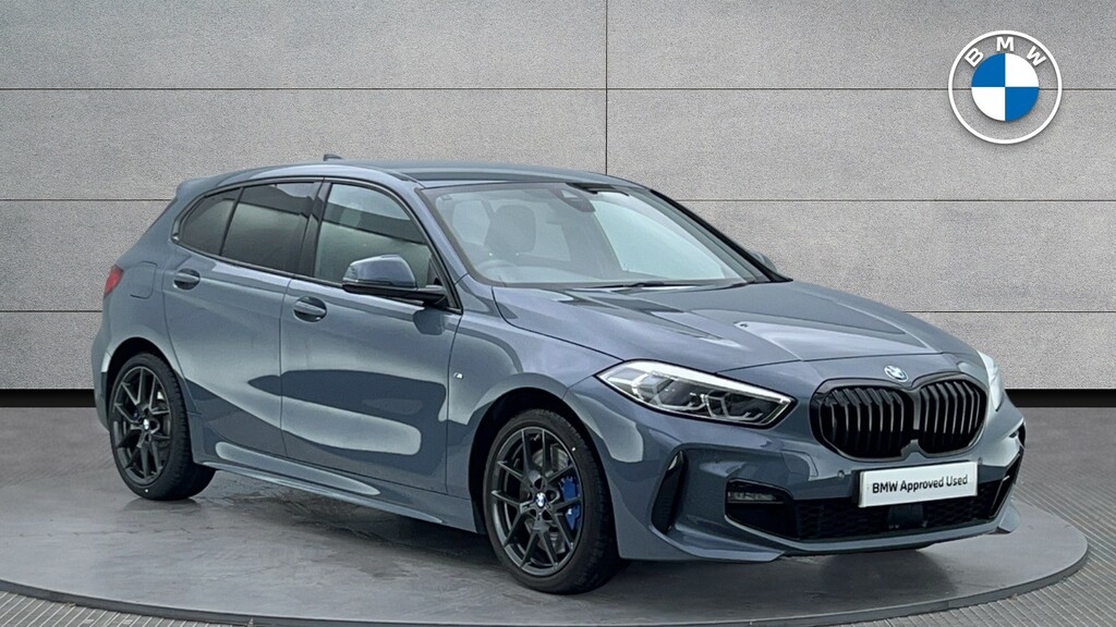 Compare BMW 1 Series 120D M Sport YE23LSO 