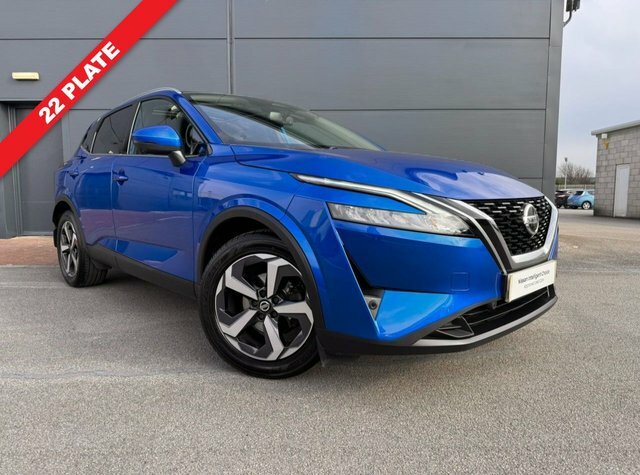 Compare Nissan Qashqai 1.3 Dig-t N-connecta Mhev Glass Roof Pack 139 B PN22VYO Blue