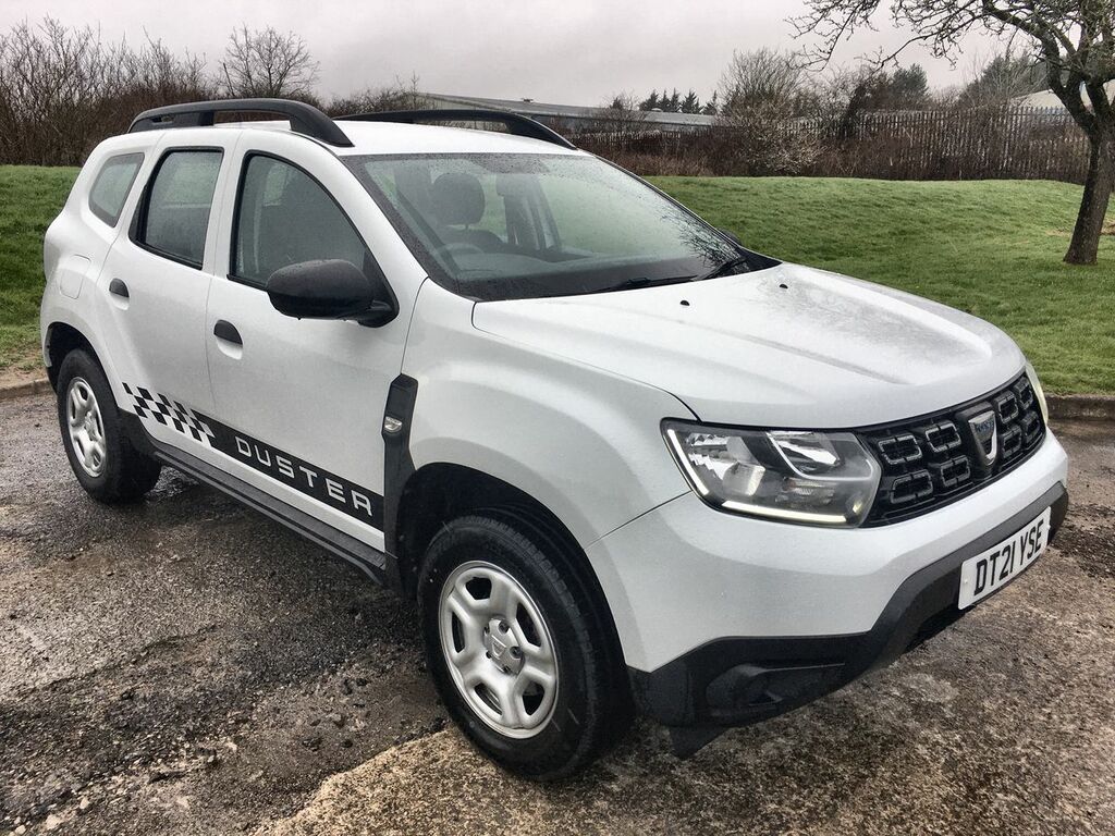 Compare Dacia Duster Essential Tce DT21YSE White