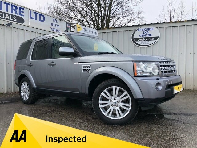 Compare Land Rover Discovery 3.0 4 Sdv6 Xs 255 Bhp CA61LFW Grey