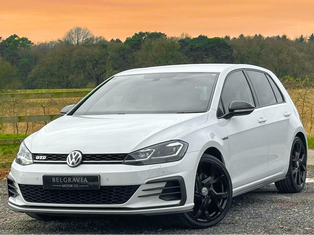 Compare Volkswagen Golf 2.0 Tdi Bluemotion Tech Gtd Euro 6 Ss  White