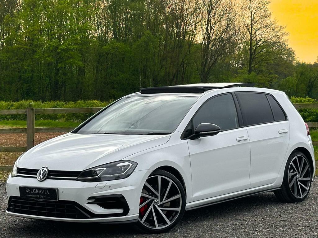 Compare Volkswagen Golf 2.0 Tsi R Dsg 4Motion Euro 6 Ss  White