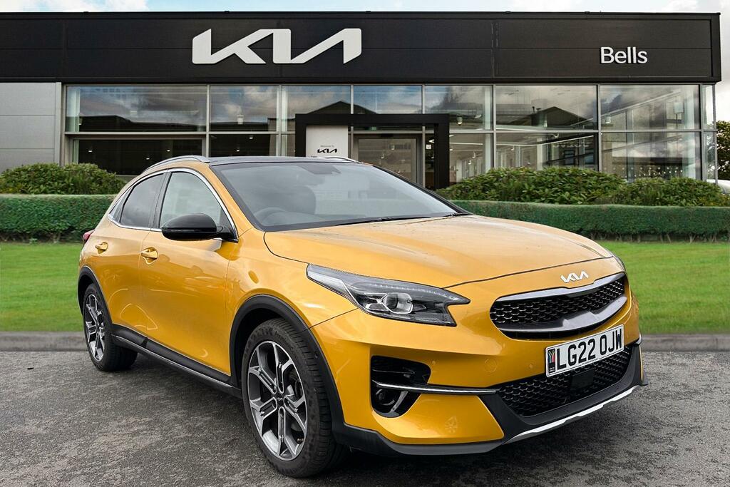 Compare Kia Xceed 4 Isg LG22OJW Yellow
