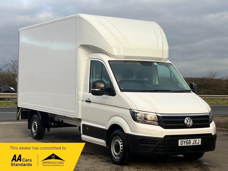 Compare Volkswagen Crafter Crafter Euro 6 Luton DY68JXJ White