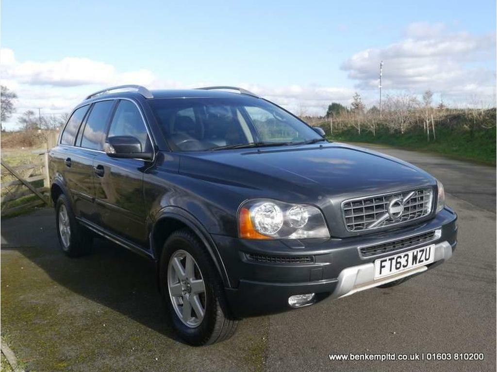 Compare Volvo XC90 2.4 D5 Es Geartronic 4Wd Euro 5 FT63WZU Grey
