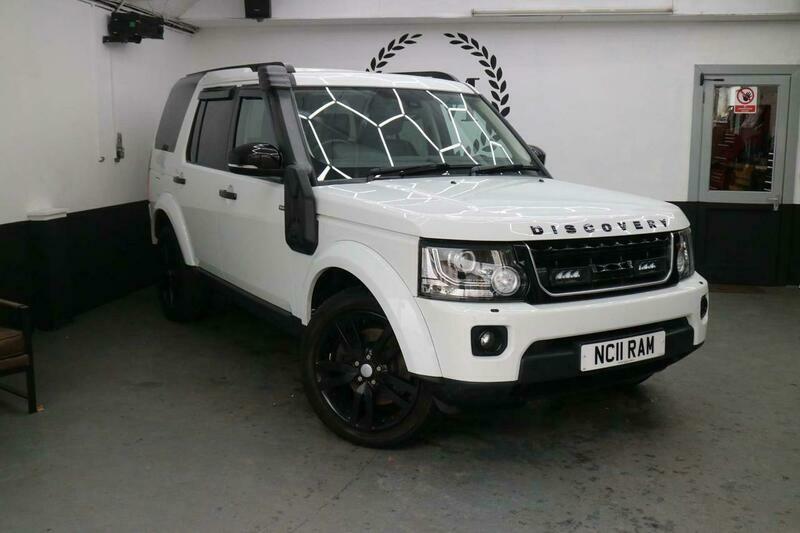 Land Rover Discovery 3.0 Sd V6 Hse White #1
