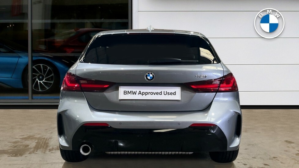 Compare BMW 1 Series 118I M Sport LM73OEO Grey
