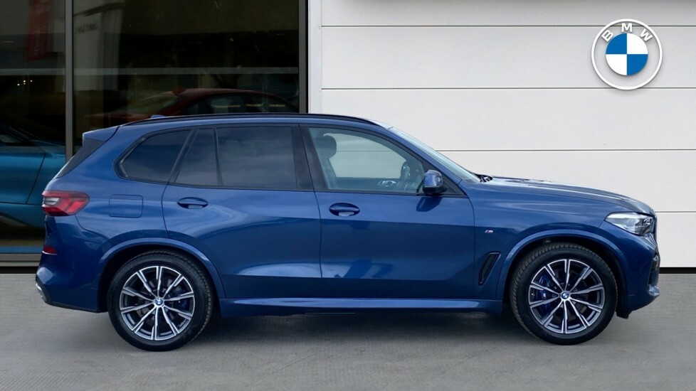 Compare BMW X5 X5 Xdrive30d M Sport SR22ATO Blue