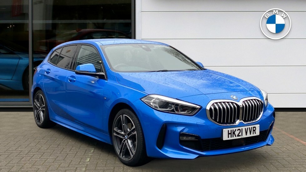 Compare BMW 1 Series 118I M Sport HK21VVR Blue