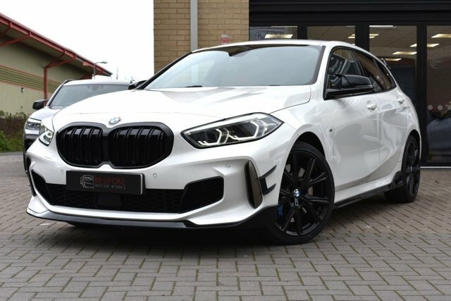 BMW M1 2.0 5dr White #1