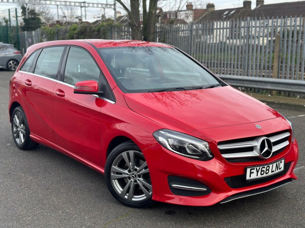 Compare Mercedes-Benz B Class 1.6 B180 Exclusive Edition 7G-dct Euro 6 Ss FY68LNC Red
