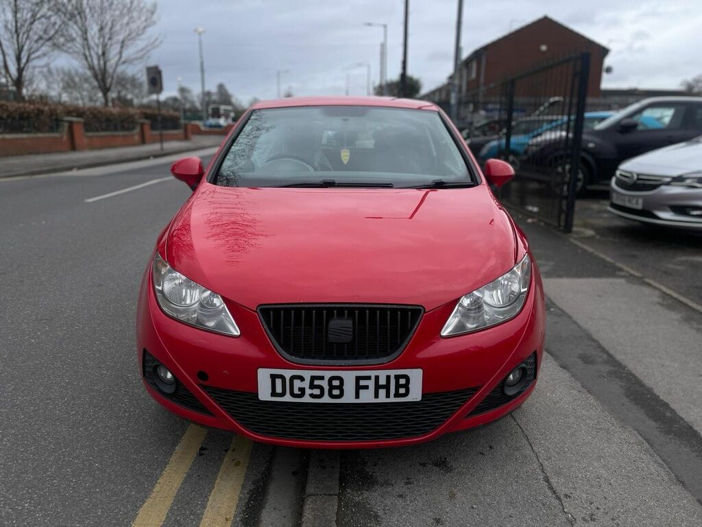 Compare Seat Ibiza Hatchback 1.4 16V Se Sport Coupe Euro 4 2008 DG58FHB Red