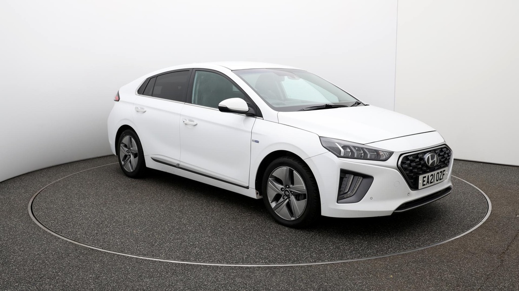 Compare Hyundai Ioniq Premium Se EA21OZF White
