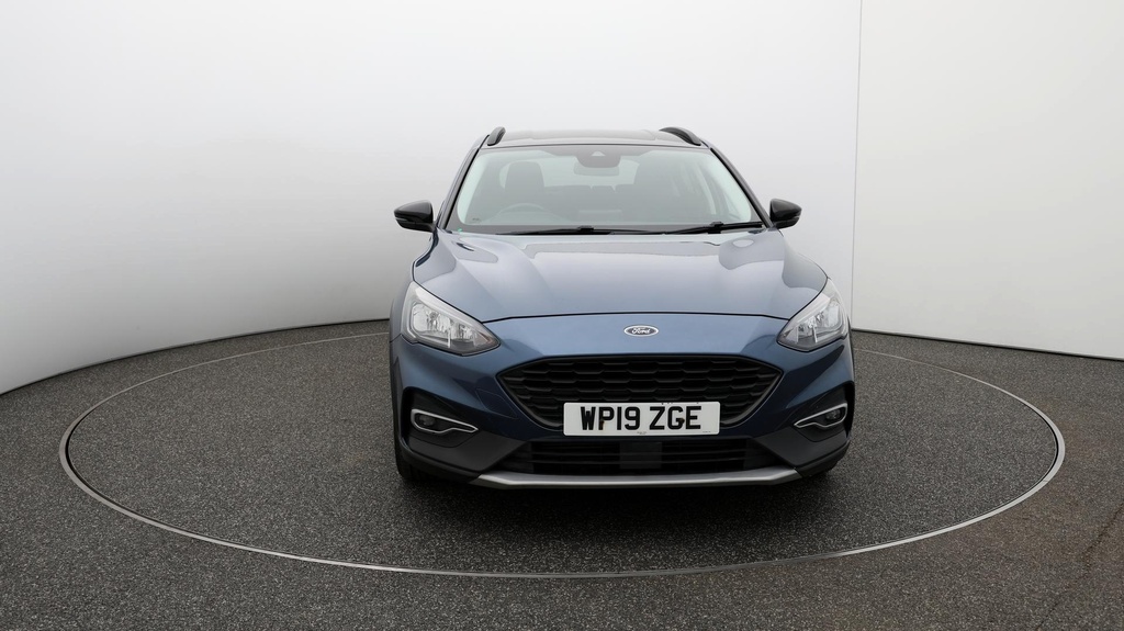 Compare Ford Focus Active WP19ZGE Blue