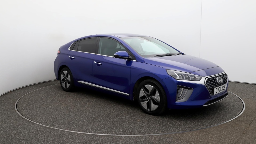 Compare Hyundai Ioniq Premium Se OV71XCS Blue
