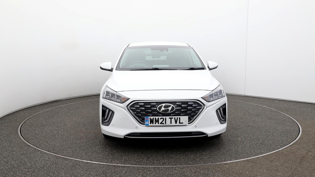 Compare Hyundai Ioniq Premium Se WM21TVL White