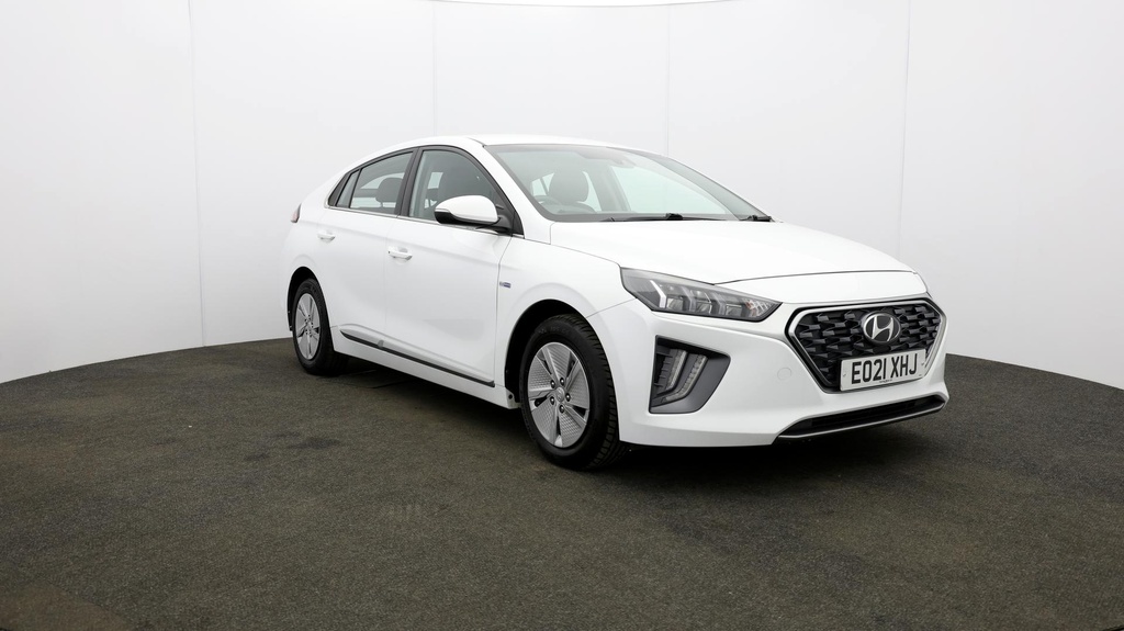 Compare Hyundai Ioniq Premium EO21XHJ White