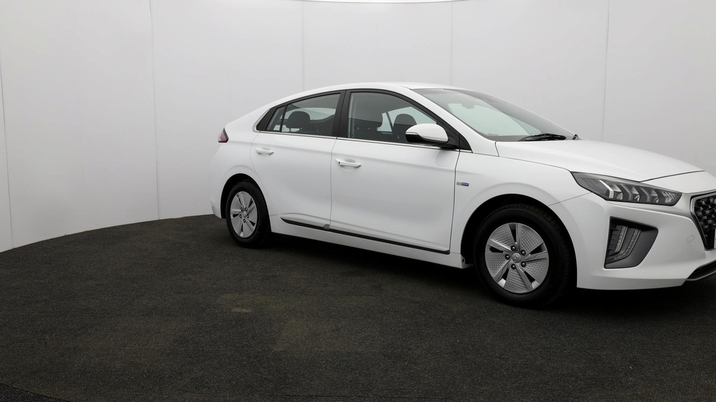 Compare Hyundai Ioniq Premium EO21XJD White