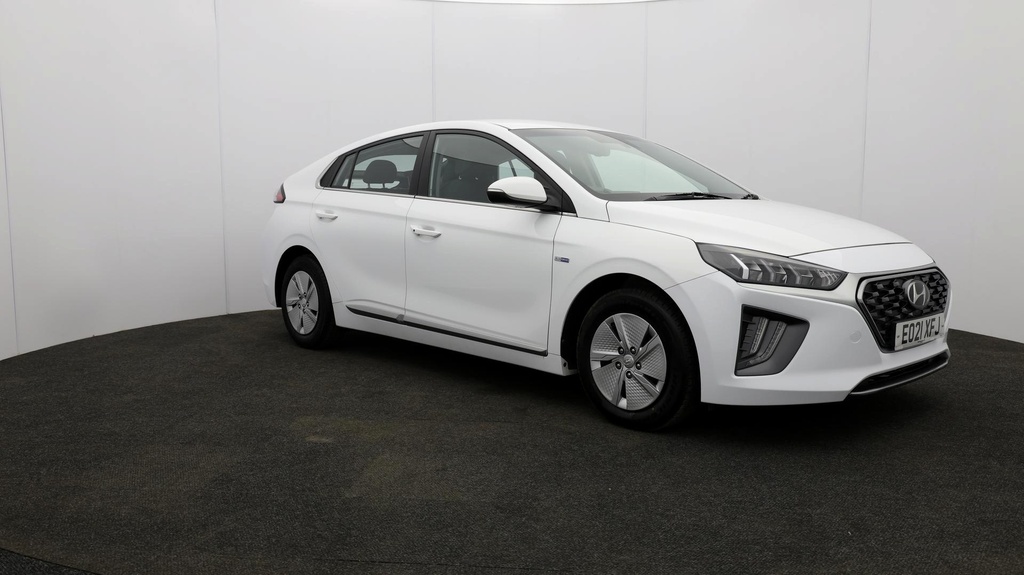 Compare Hyundai Ioniq Premium EO21XFJ White