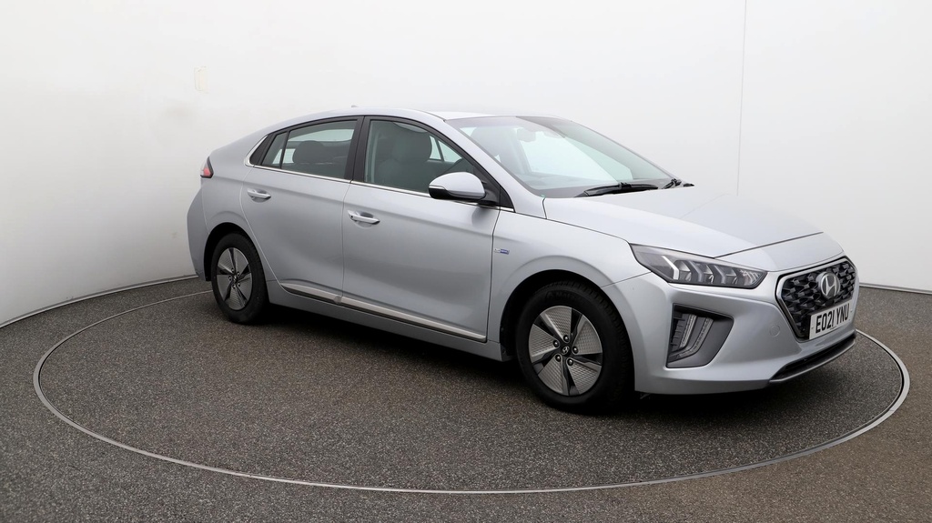 Compare Hyundai Ioniq Premium EO21YNU Silver