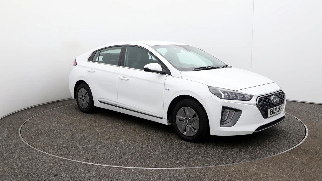 Compare Hyundai Ioniq Premium EO21XKF White