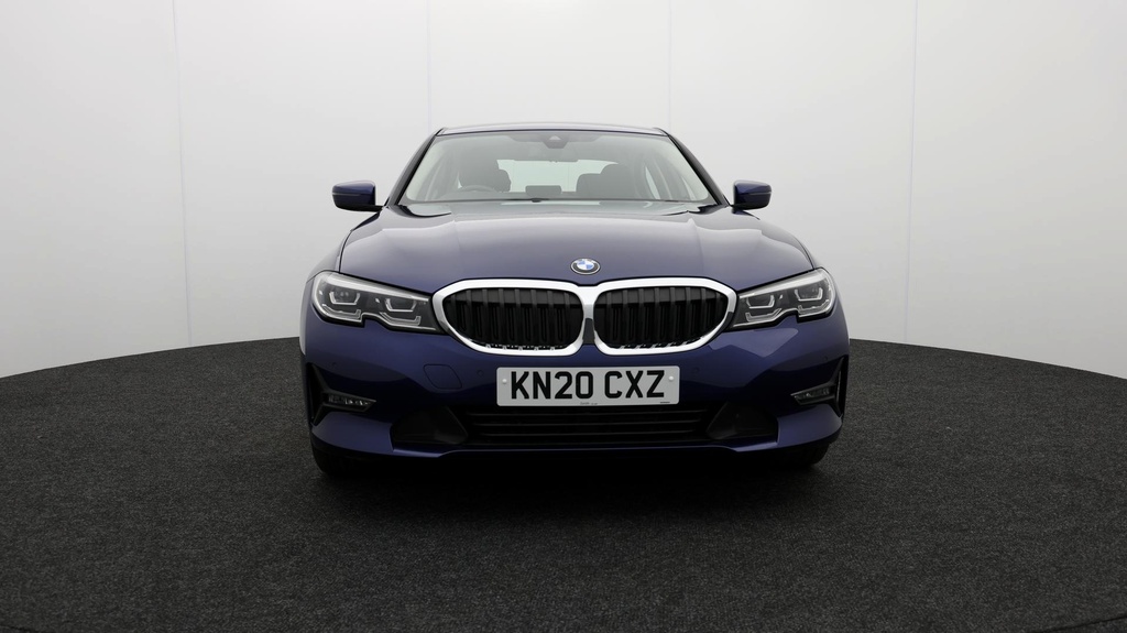 Compare BMW 3 Series Se KN20CXZ Blue