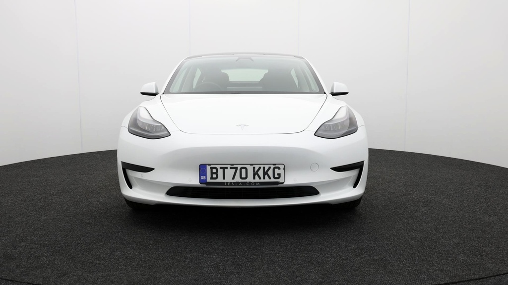 Compare Tesla Model 3 Standard Range Plus BT70KKG White