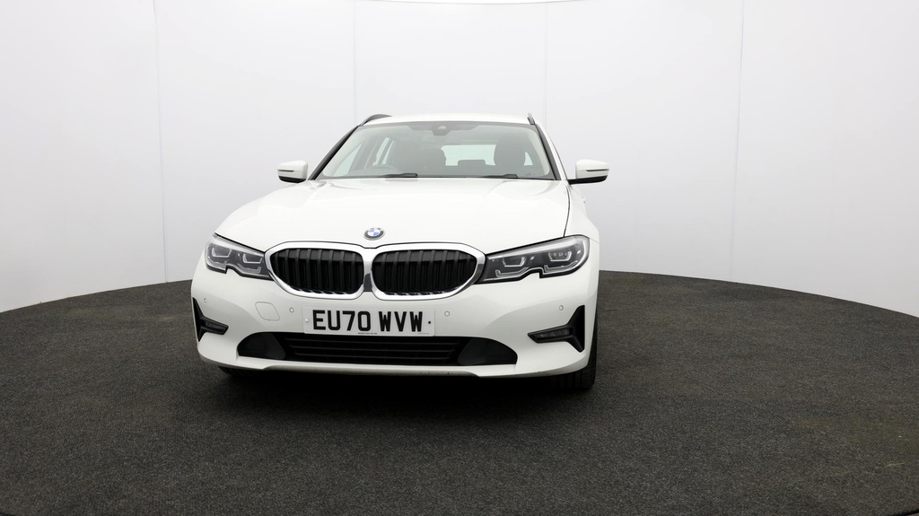 Compare BMW 3 Series Se EU70WVW White
