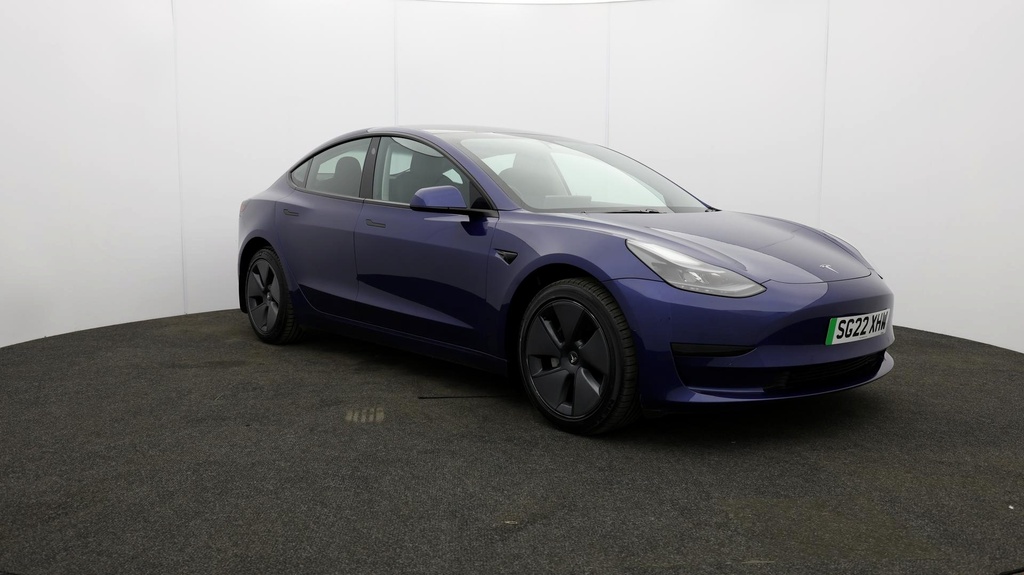 Compare Tesla Model 3 Standard Range Plus SG22XHW Blue