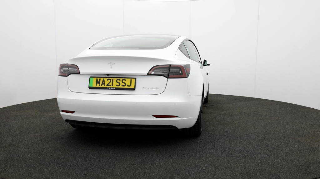 Compare Tesla Model 3 Long Range MA21SSJ White
