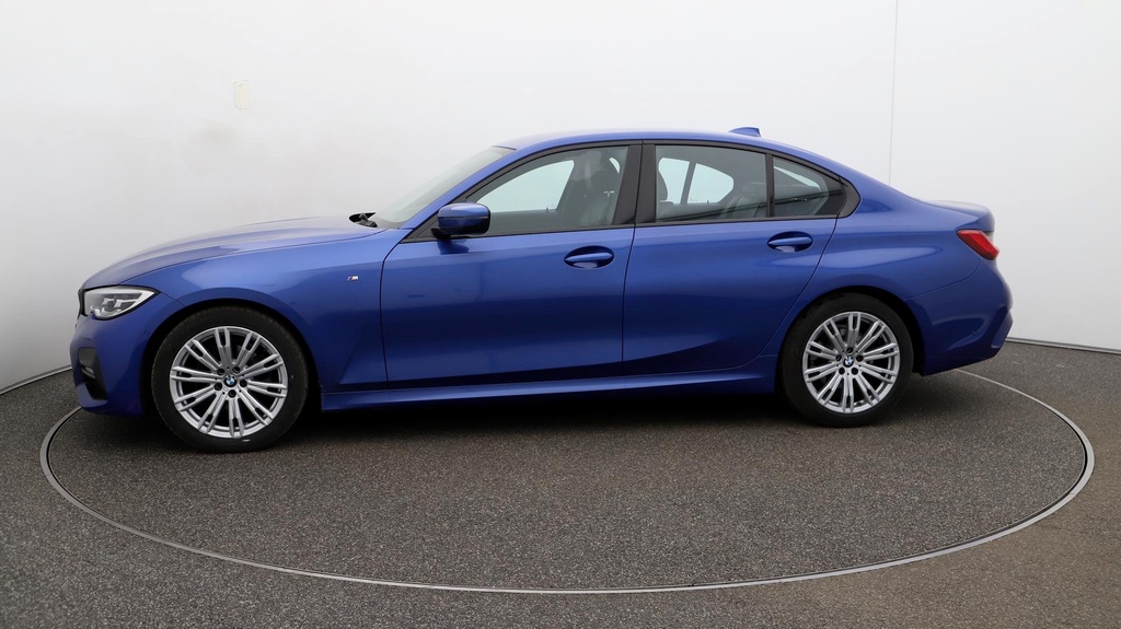 Compare BMW 3 Series M Sport LR20LBN Blue