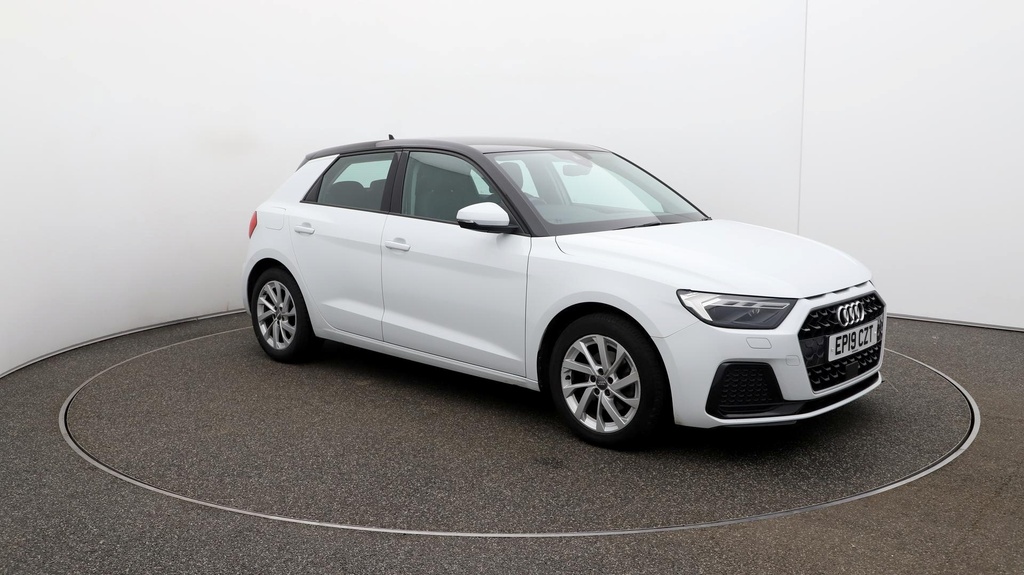 Compare Audi A1 Sport EP19CZT White