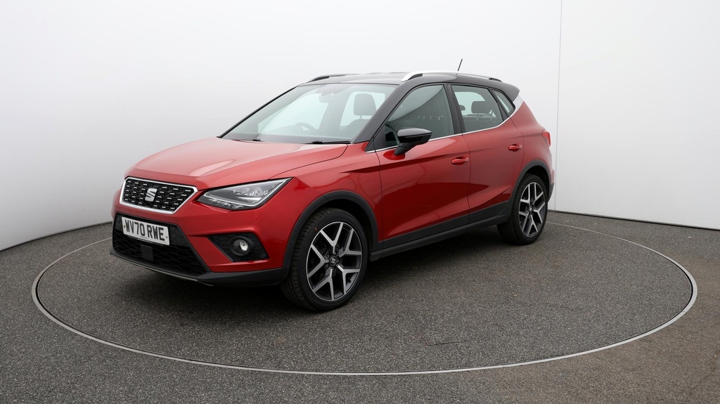 Compare Seat Arona Xcellence Lux WV70RWE Red