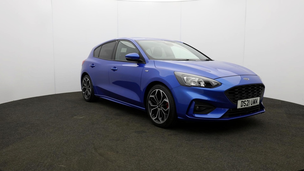 Compare Ford Focus St-line X DS21UWM Blue