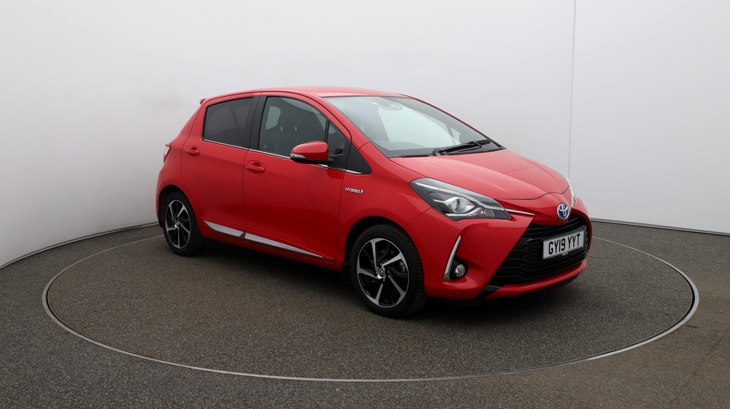 Compare Toyota Yaris Excel GY19YYT Red