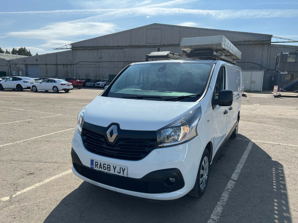 Compare Renault Trafic Ll29 Dci 125 Business Plus Energy Lwb Low Roof RA68YJY White