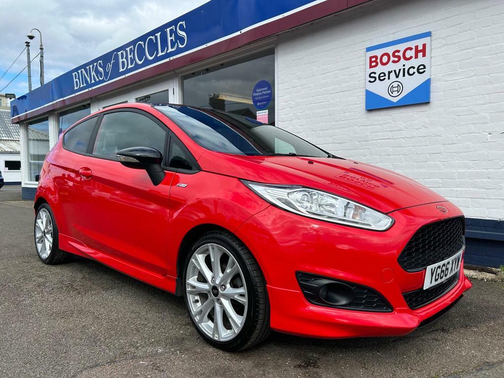 Compare Ford Fiesta 1.0T Ecoboost St-line Euro 6 Ss YG66XYW Red